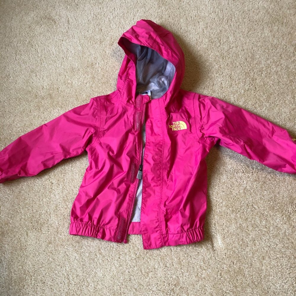The North Face Rain Jacket GUC Girls 18-24m